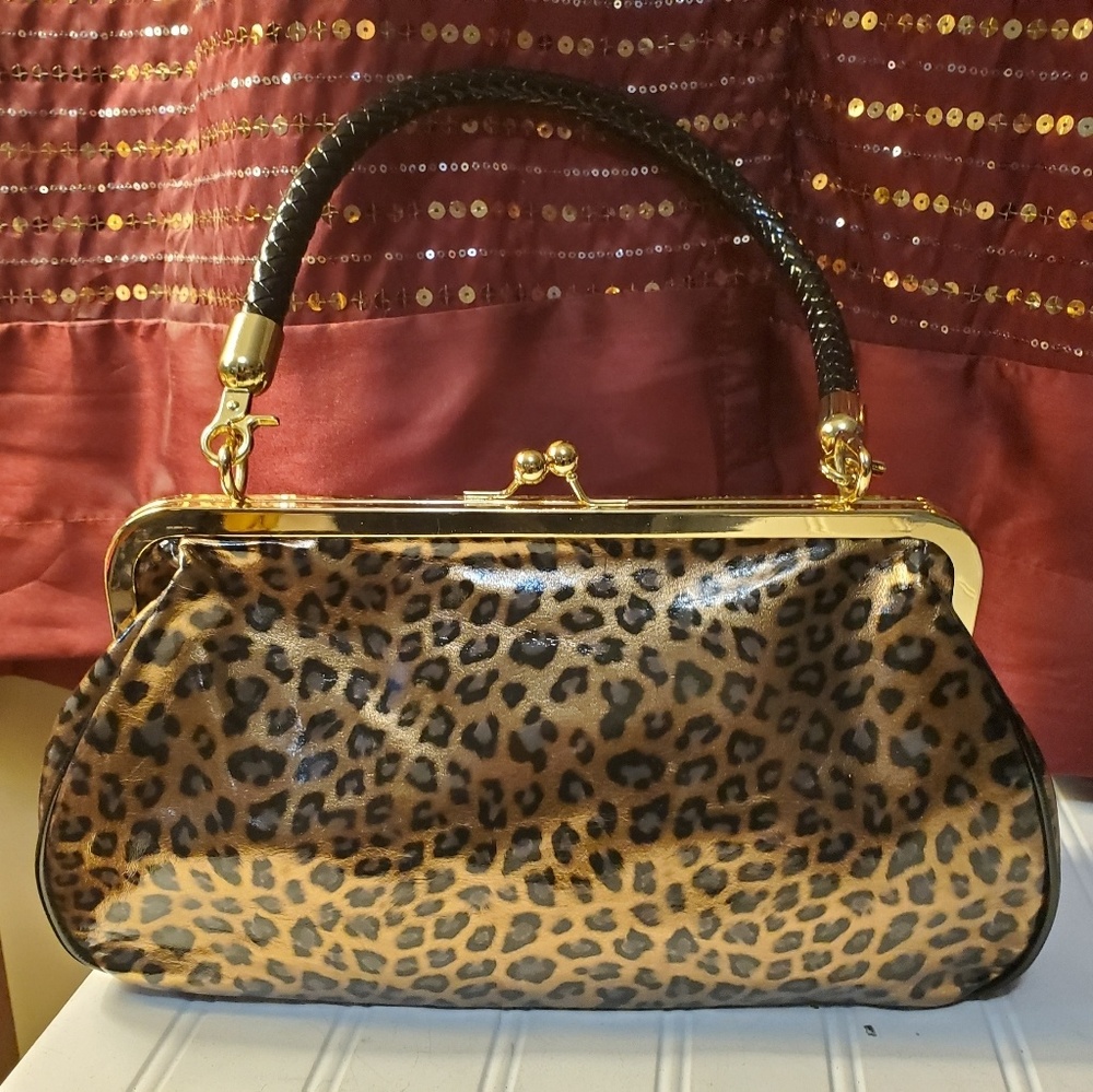 Leopard print bag